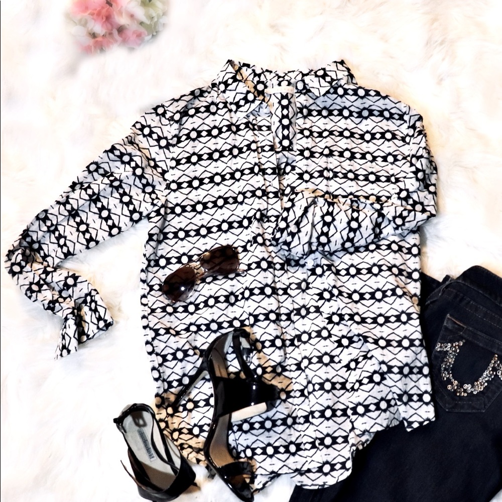 Hinge Button Down Shirt